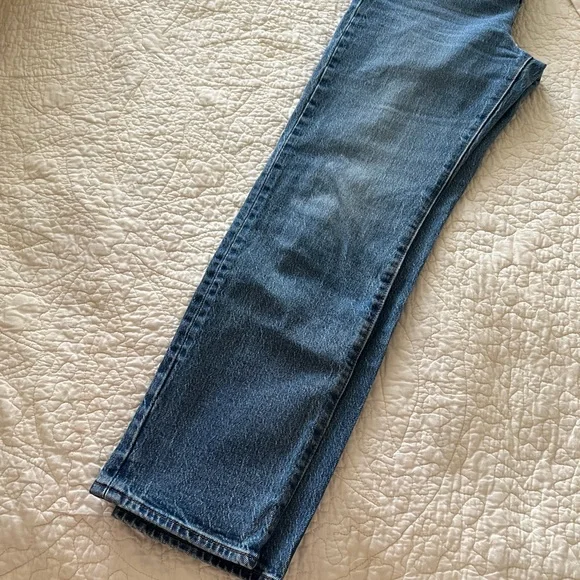 Levi’s Wedgie Straight Jeans - Picture 9 of 12